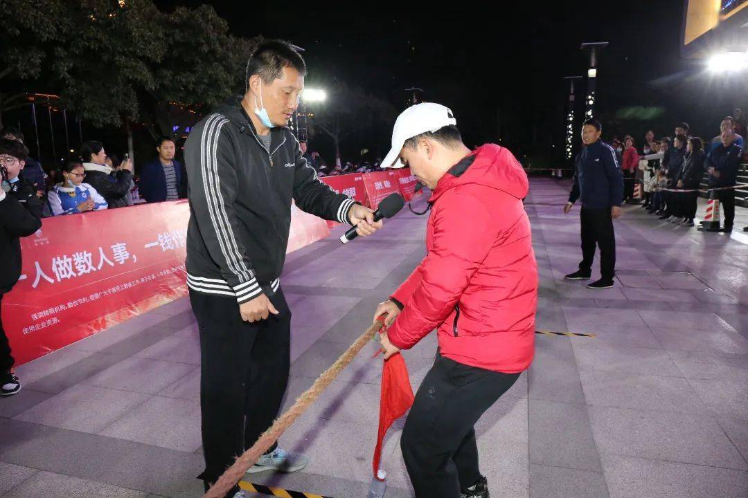 关于激烈对抗！对手势均力敌矢志创造奇迹的信息