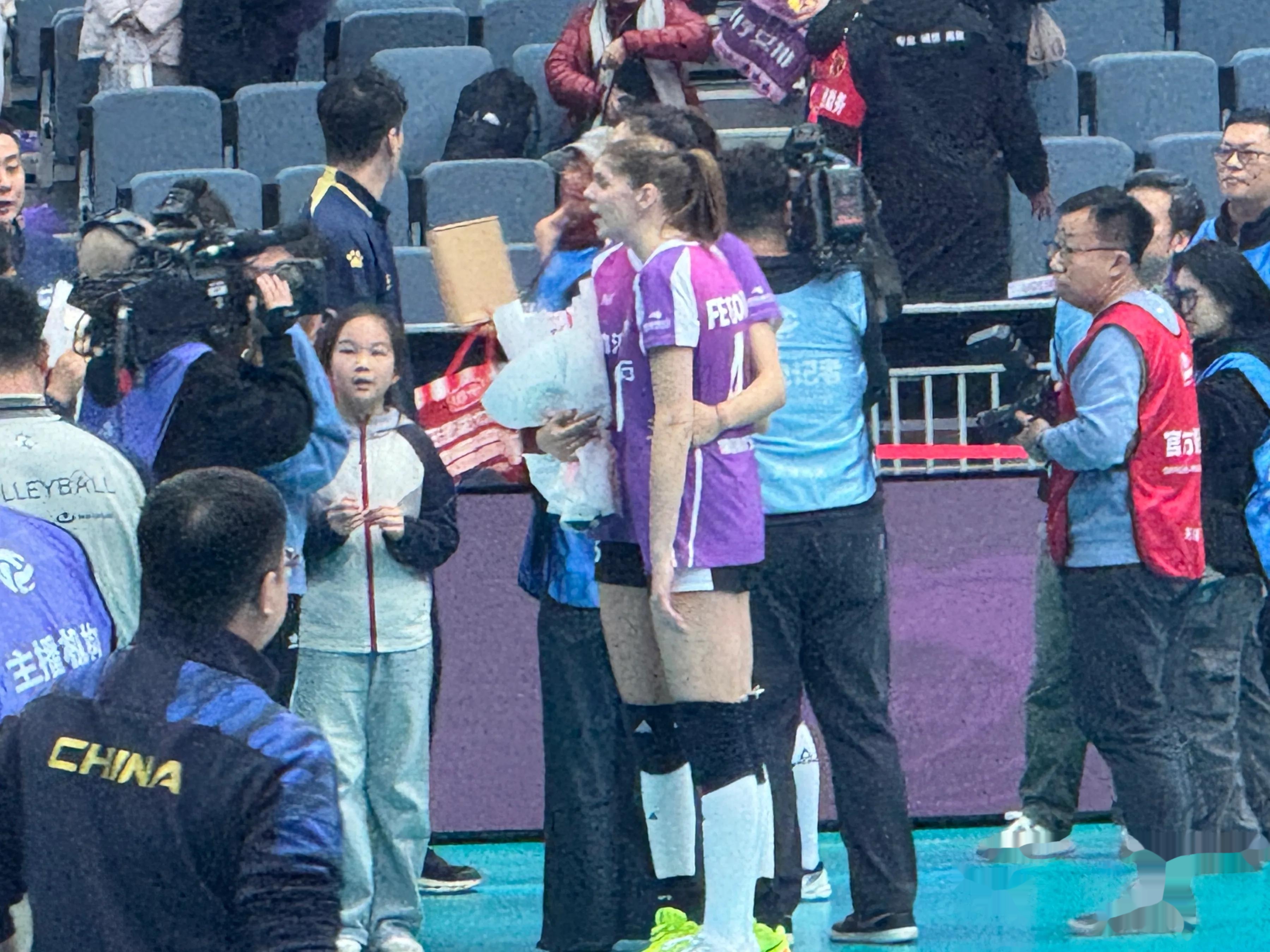 包含澳大利亚遗憾落败，告别女足赛场的词条